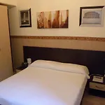 リバティ ホテル