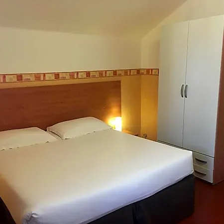 Liberty Hotel 2*