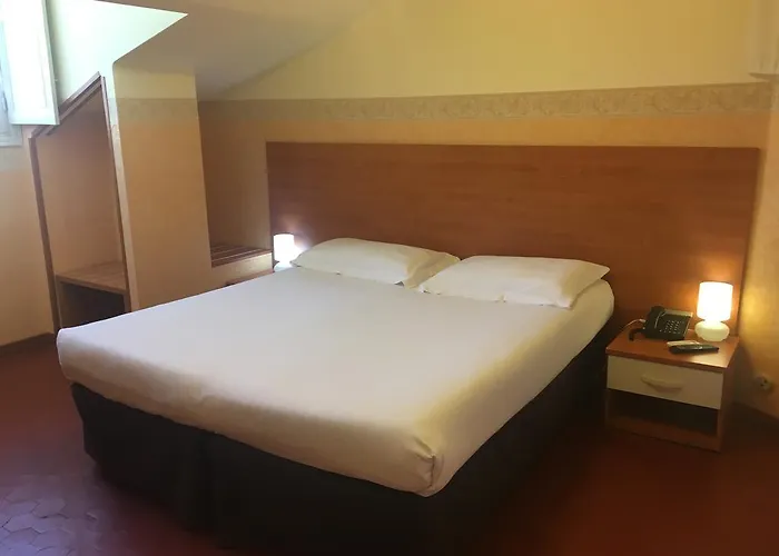 ホテル リバティ